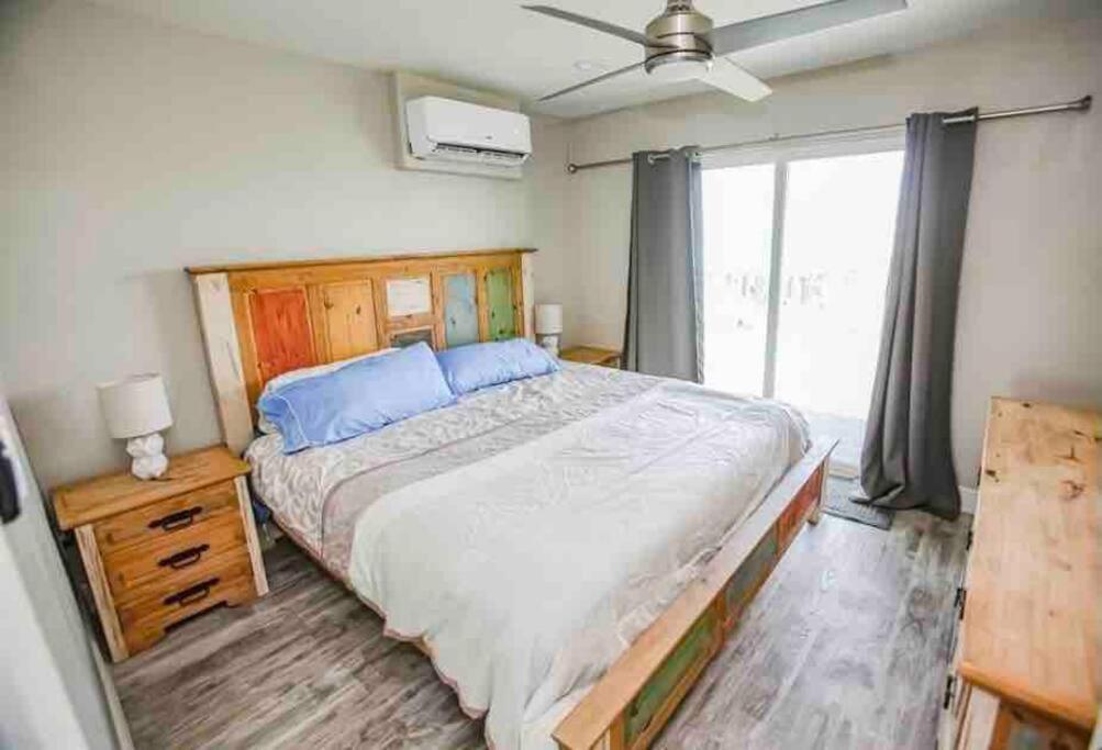 Beachfront Retreat! 3 Steps To Walkover! เซิร์ฟไซด์บีช ภายนอก รูปภาพ